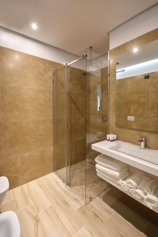Flamingo Beach Hotel & Spa Avlonya Dış mekan fotoğraf