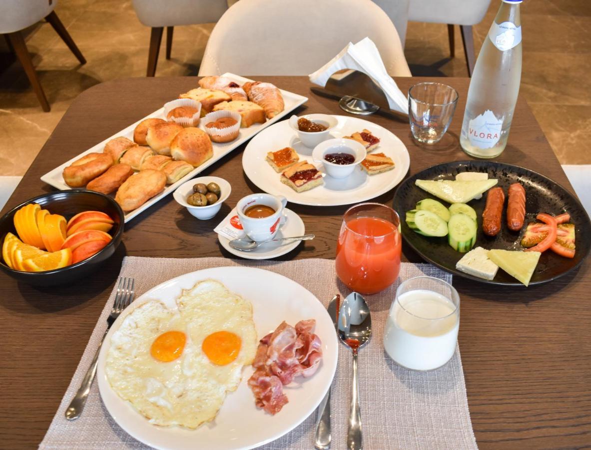 Flamingo Beach Hotel & Spa Avlonya Dış mekan fotoğraf